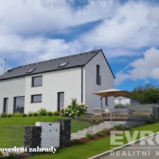 Prodej rodinného domu 147 m² Knovíz