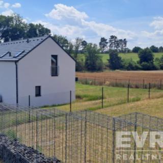 Prodej rodinného domu 147 m² Knovíz, Na Hrudném