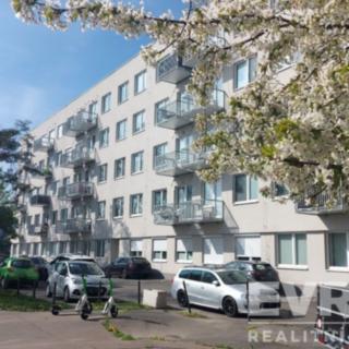 Pronájem bytu 2+kk 52 m² Praha