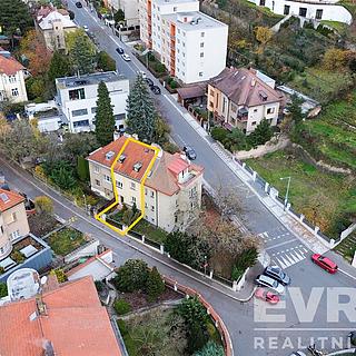 Prodej rodinného domu 180 m&sup2; Praha
