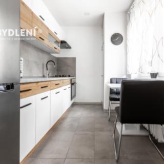Pronájem bytu 2+1 57 m² Teplice Řetenice, Buzulucká