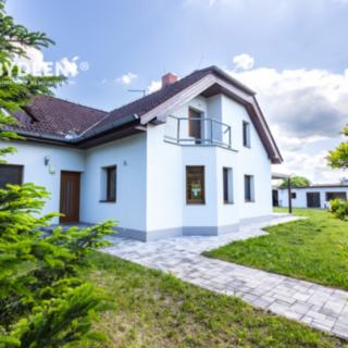 Prodej rodinného domu 260 m² Vědomice