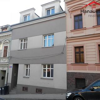 Pronájem bytu 2+kk 51 m² Ústí nad Labem Ústí nad Labem-centrum, Bělehradská