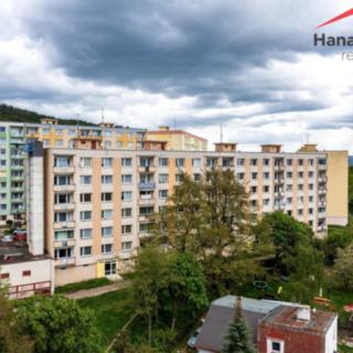 Pronájem bytu 2+1 64 m² Krupka Maršov, Karla Čapka