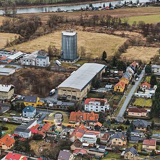 Prodej výrobního objektu 3 457 m² Kostelec nad Labem, Neratovická