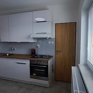 Pronájem bytu 3+1 90 m² Vranová