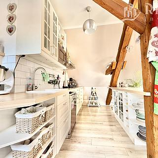 Prodej rodinného domu 244 m² Hrobčice Razice