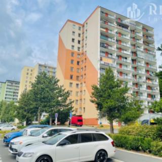 Prodej bytu 3+1 80 m² Osek, Hrdlovská