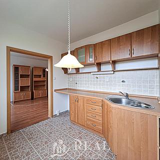 Pronájem bytu 2+1 62 m² Chomutov, Holešická