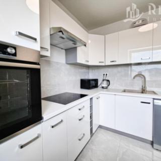 Pronájem bytu 4+1 77 m² Jirkov, Na Borku