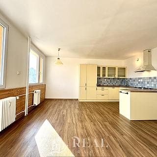 Prodej bytu 3+kk 68 m² Most, tř. Budovatelů