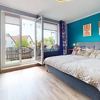 Prodej rodinného domu 200 m&sup2; Velešín