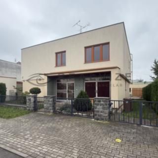 Pronájem bytu 3+1 140 m² České Budějovice 7, Krumlovská