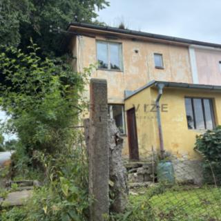 Prodej rodinného domu 41 m² Chroboly Záhoří
