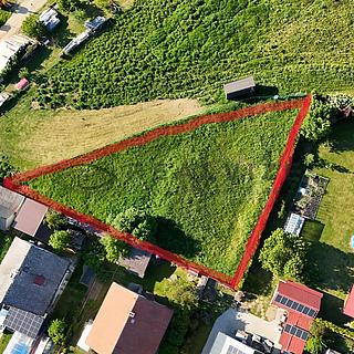 Prodej stavební parcely 1203 m² Dubičné