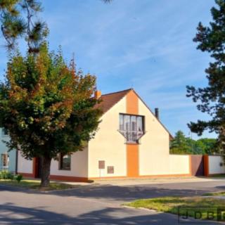 Prodej rodinného domu 170 m² Roudnice nad Labem, Sladkovského