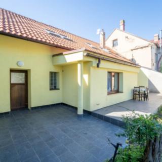 Prodej rodinného domu 159 m² Týnec nad Labem, Masarykovo náměstí
