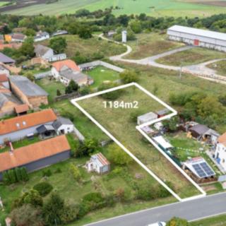 Prodej stavební parcely 1 184 m² Krakovany Božec