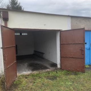 Pronájem garáže 19 m² Kolín II, Zborovská