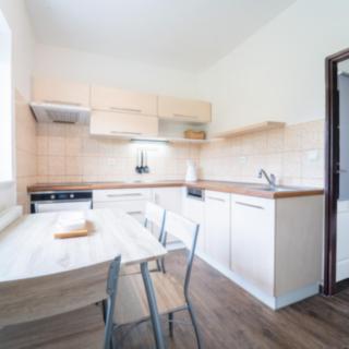 Pronájem bytu 2+1 59 m² Veletov