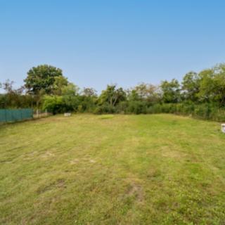 Prodej stavební parcely 1 347 m² Konárovice