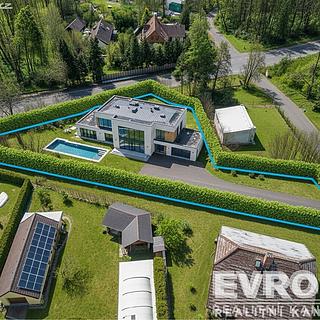 Prodej stavební parcely 1 235 m² Hradec Králové Nový Hradec Králové