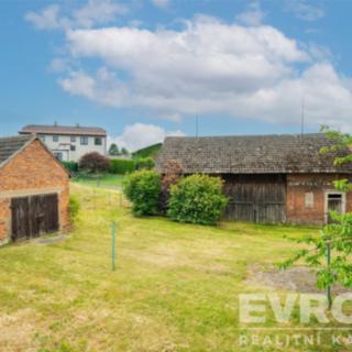 Prodej stavební parcely 834 m² Libčany