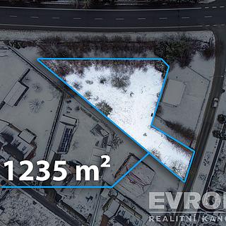 Prodej komerčního pozemku 1 m² Hradec Králové