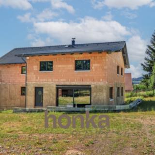 Prodej rodinného domu 280 m² Otov