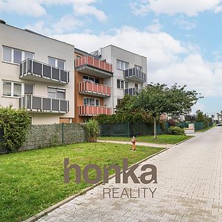 Prodej bytu 1+kk a garsoniéry 40 m² Praha Dolní Měcholupy, V osikách