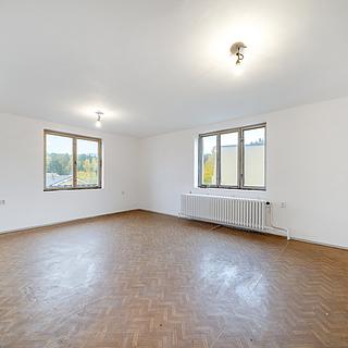 Prodej rodinného domu 193 m² Běštín