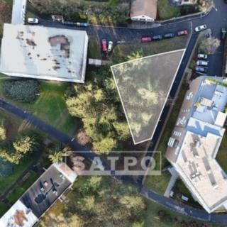 Prodej komerčního pozemku 724 m² Praha