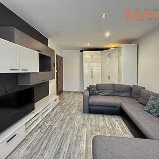 Prodej bytu 3+1 69 m² Jirkov, Tkalcovská