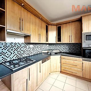 Prodej bytu 2+1 62 m² Chomutov, Dřínovská