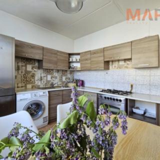 Prodej bytu 2+1 60 m² Jirkov