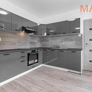 Prodej bytu 3+kk 78 m² Bílina