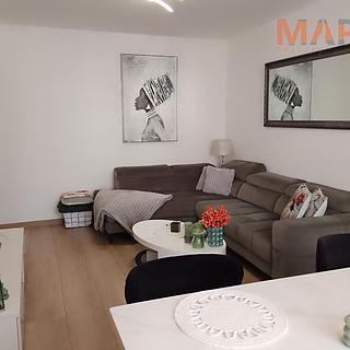 Prodej bytu 3+1 77 m² Chomutov, Borová