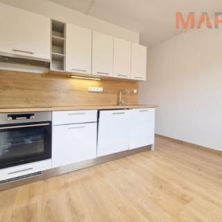 Pronájem bytu 3+1 69 m² Jirkov, Na Borku