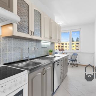 Prodej bytu 3+1 63 m² Hejnice, Sídliště