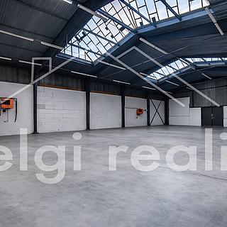 Pronájem skladu 1705 m&sup2; Břeclav