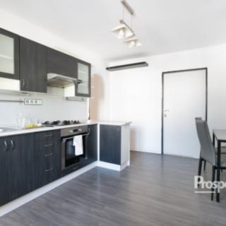 Prodej bytu 2+1 47 m² Horní Slavkov, Zahradní