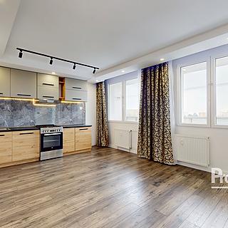 Prodej bytu 3+kk 56 m² Most, Růžová