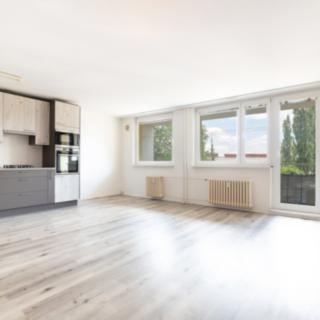Prodej bytu 3+kk 72 m² Kladno