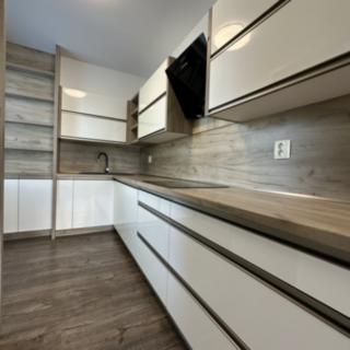 Pronájem bytu 3+1 75 m² Kladno