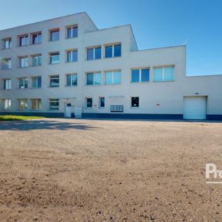 Pronájem bytu 1+kk a garsoniéry 35 m² Mlékojedy