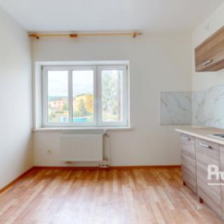Pronájem bytu 3+1 83 m² Košťany, Smetanova