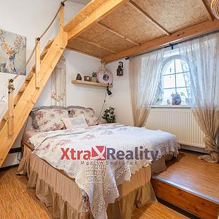 Prodej bytu 3+kk 73 m² Teplice, Bílinská