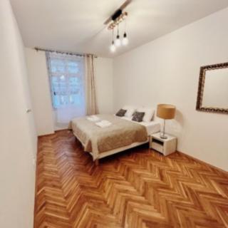 Pronájem bytu 2+kk 62 m² Praha Vinohrady, Slavíkova