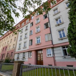 Prodej bytu 1+1 40 m² Plzeň