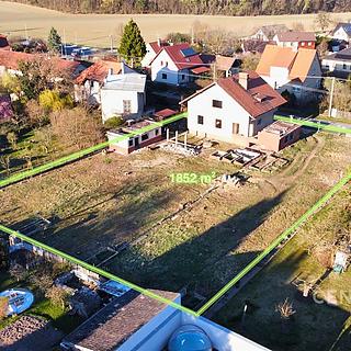 Prodej stavební parcely 1852 m&sup2; Horní Bezděkov